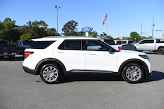 2026 Ford Explorer Platinum SUV