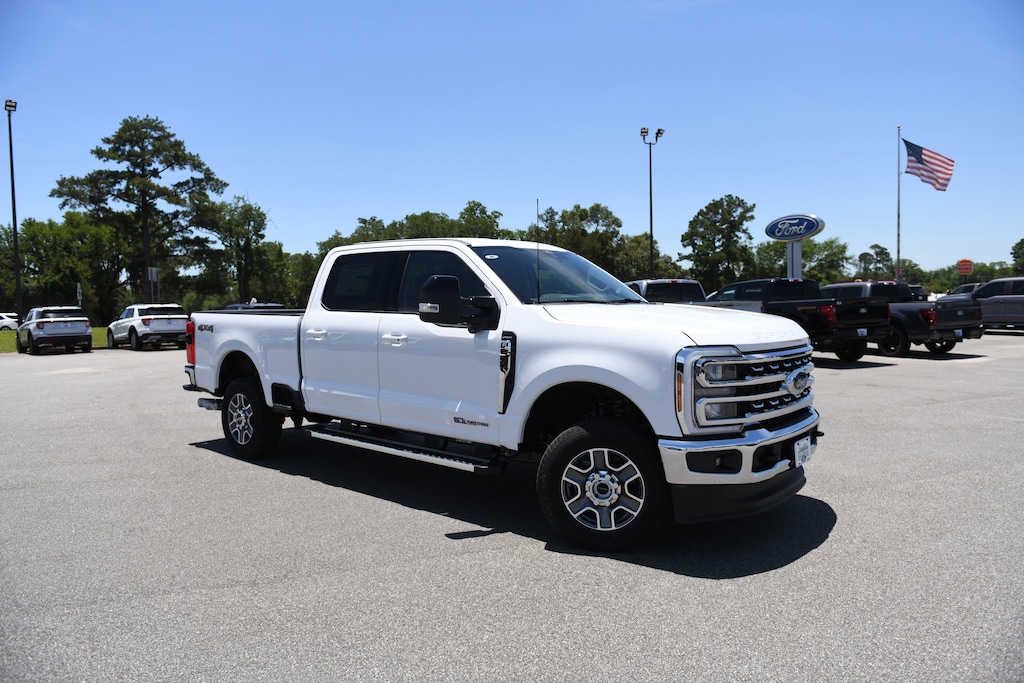 New 2026 Ford F-250SD Lariat TRUCK