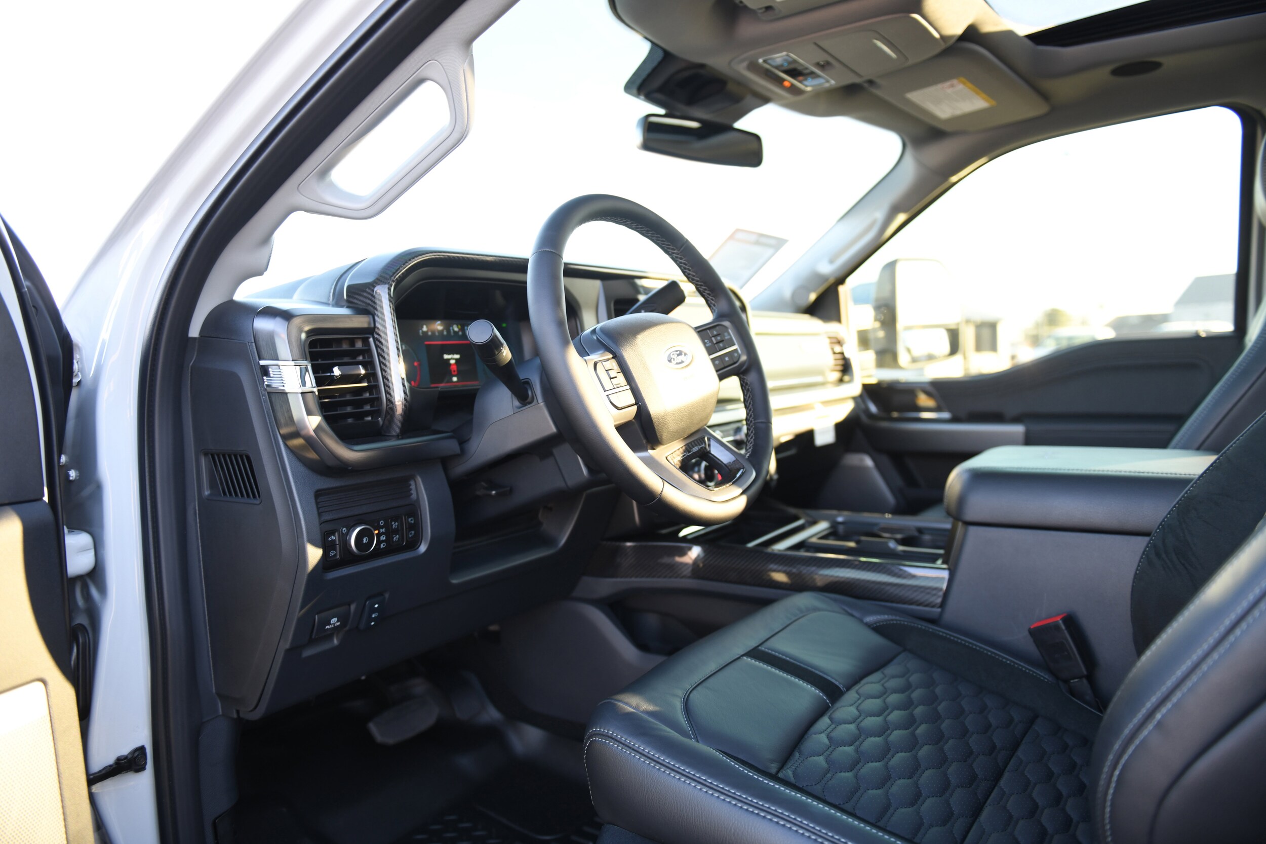 2026 Ford F-250 Super Duty Lariat - Photo 28