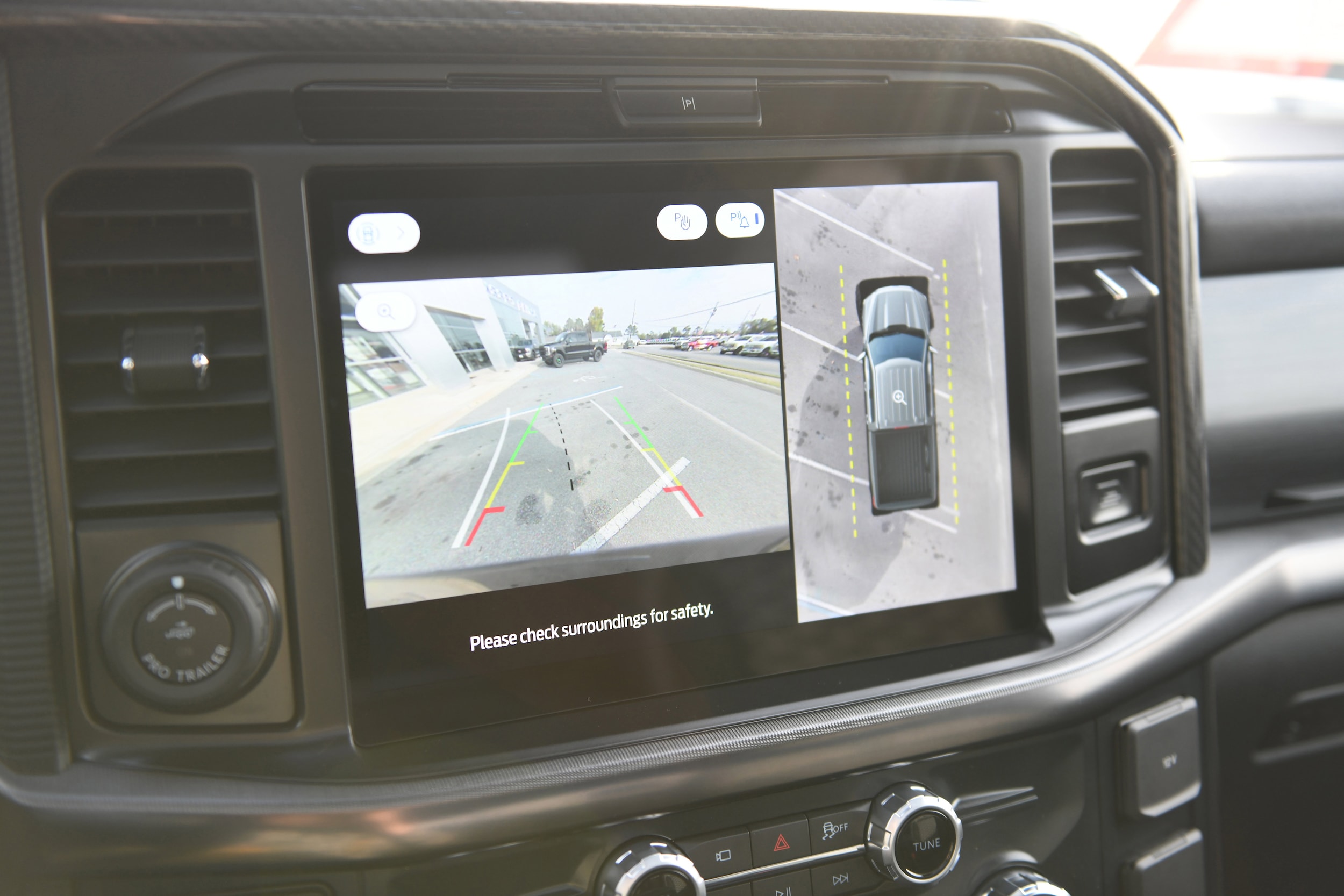 2025 Ford F-150 Lariat - Photo 29
