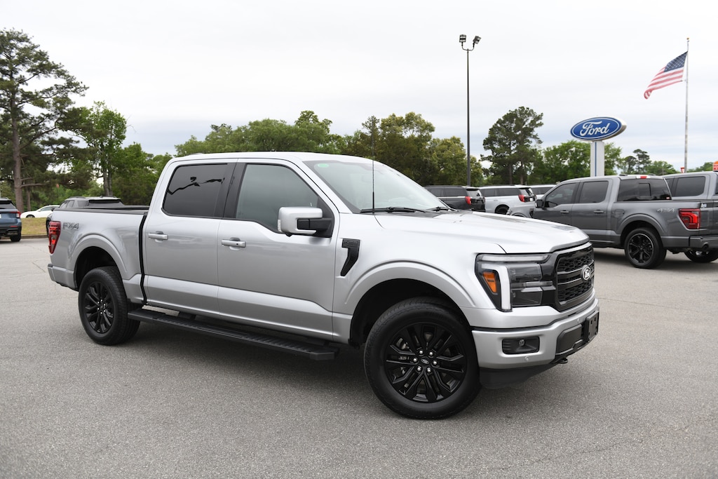 Used 2025 Ford F-150 LARIAT Truck SuperCrew Cab