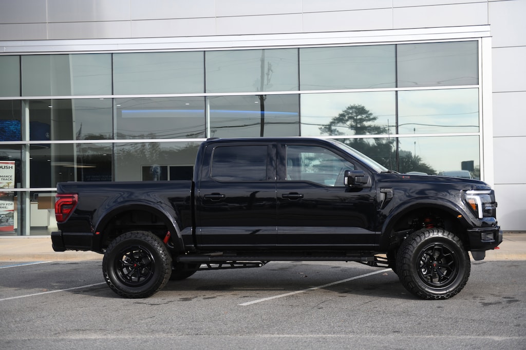 New 2025 Ford F-150 Lariat Truck