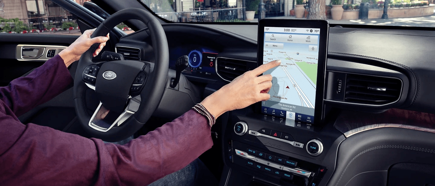 Interior and Safety Features with the 2022 Ford Explorer in Colquitt, GA