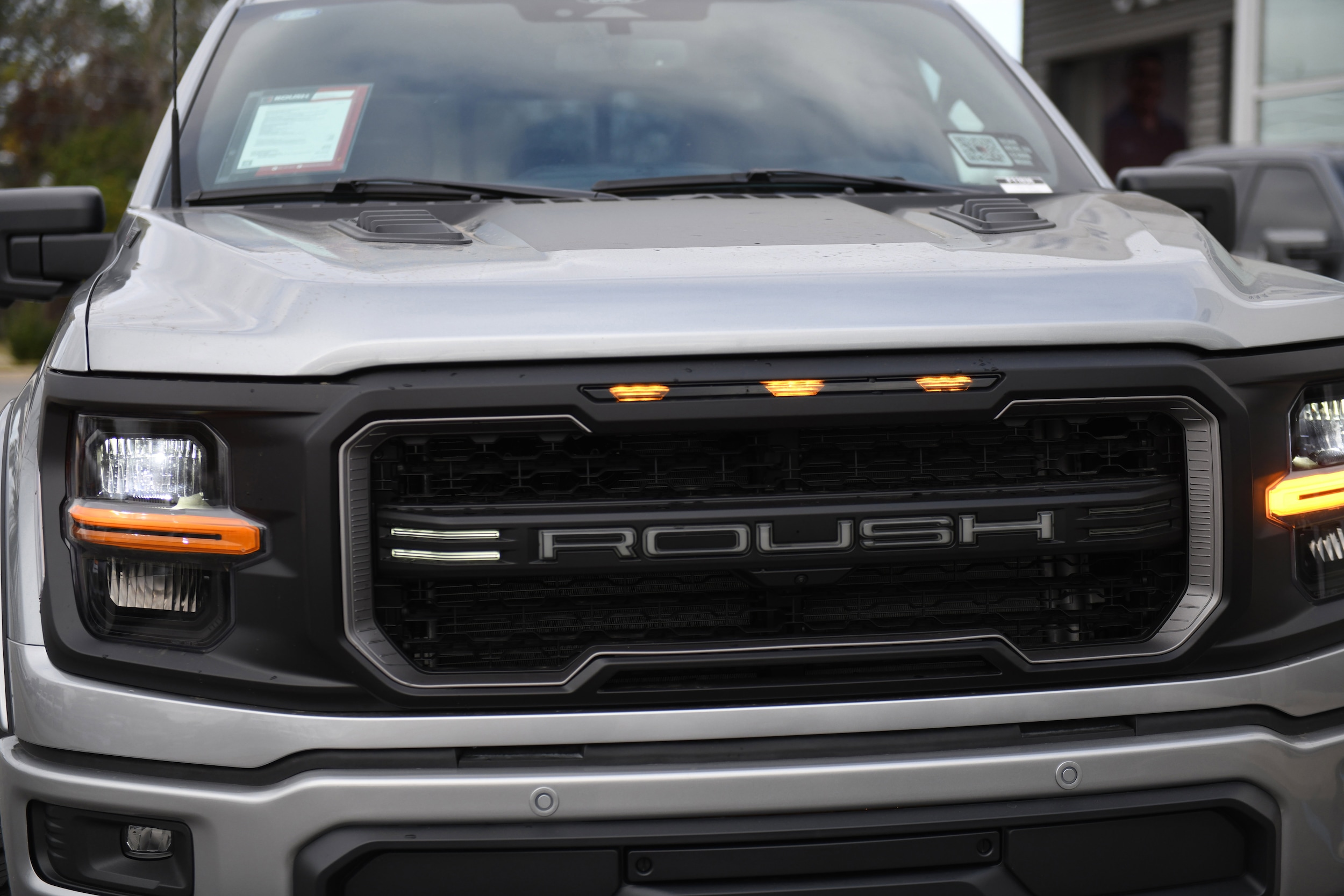2025 Ford F-150 XLT - Photo 8