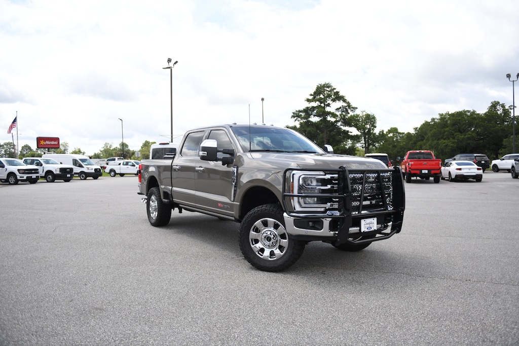 New 2026 Ford F-250SD Lariat Truck