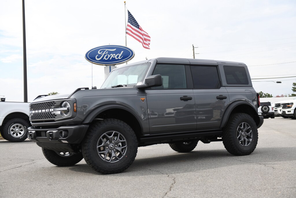 New 2025 Ford Bronco Badlands SUV