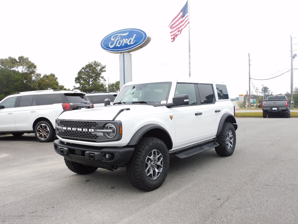 New 2025 Ford Bronco Badlands SUV
