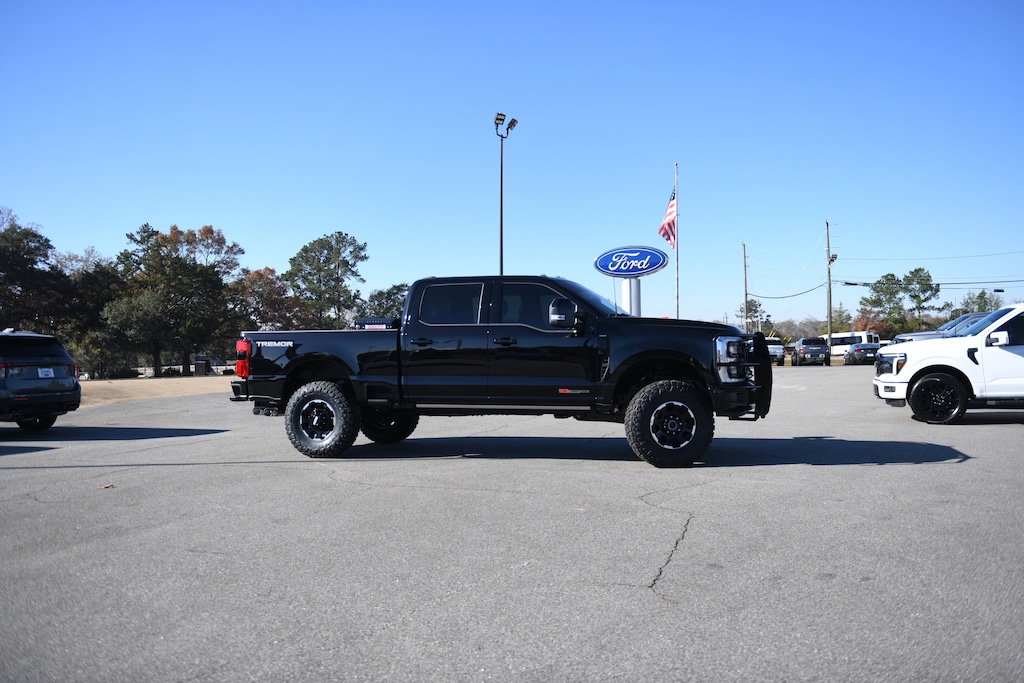 New 2026 Ford F-250SD Lariat Truck