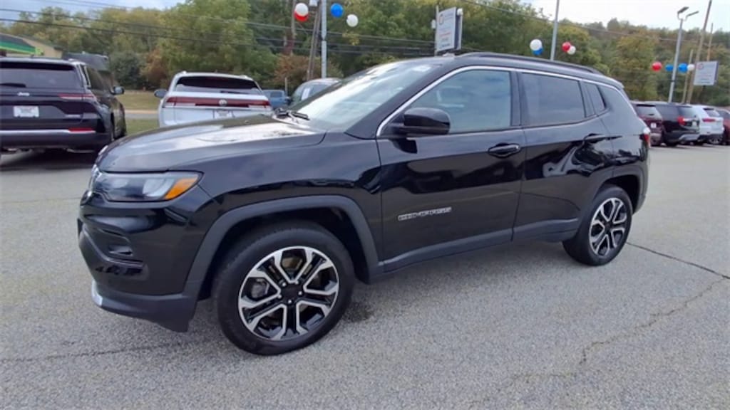 Used 2024 Jeep Compass Limited SUV