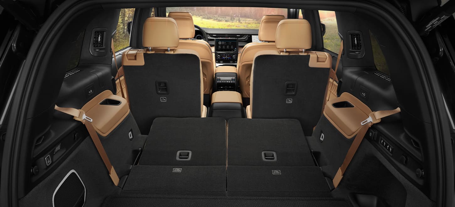 Jeep Grand Cherokee L Interior