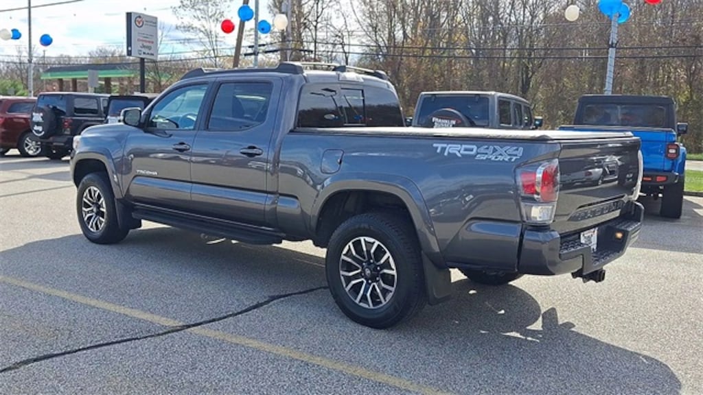Used 2021 Toyota Tacoma SR5 Truck Double Cab