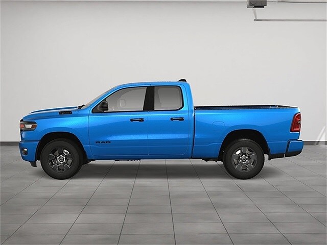 2025 Ram 1500 Tradesman photo 3