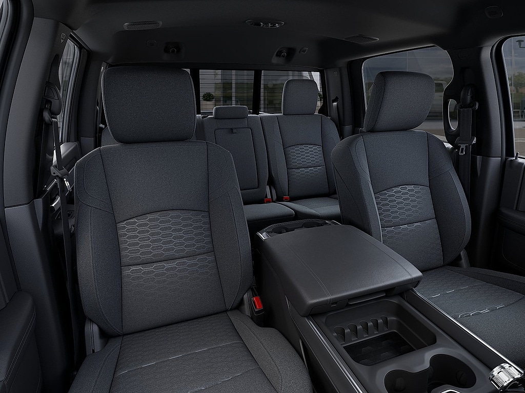 2026 RAM 2500 Big Horn - Photo 16