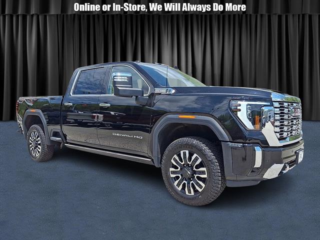 2024 GMC Sierra 4WD Crew Cab Standard Box Denali's photo