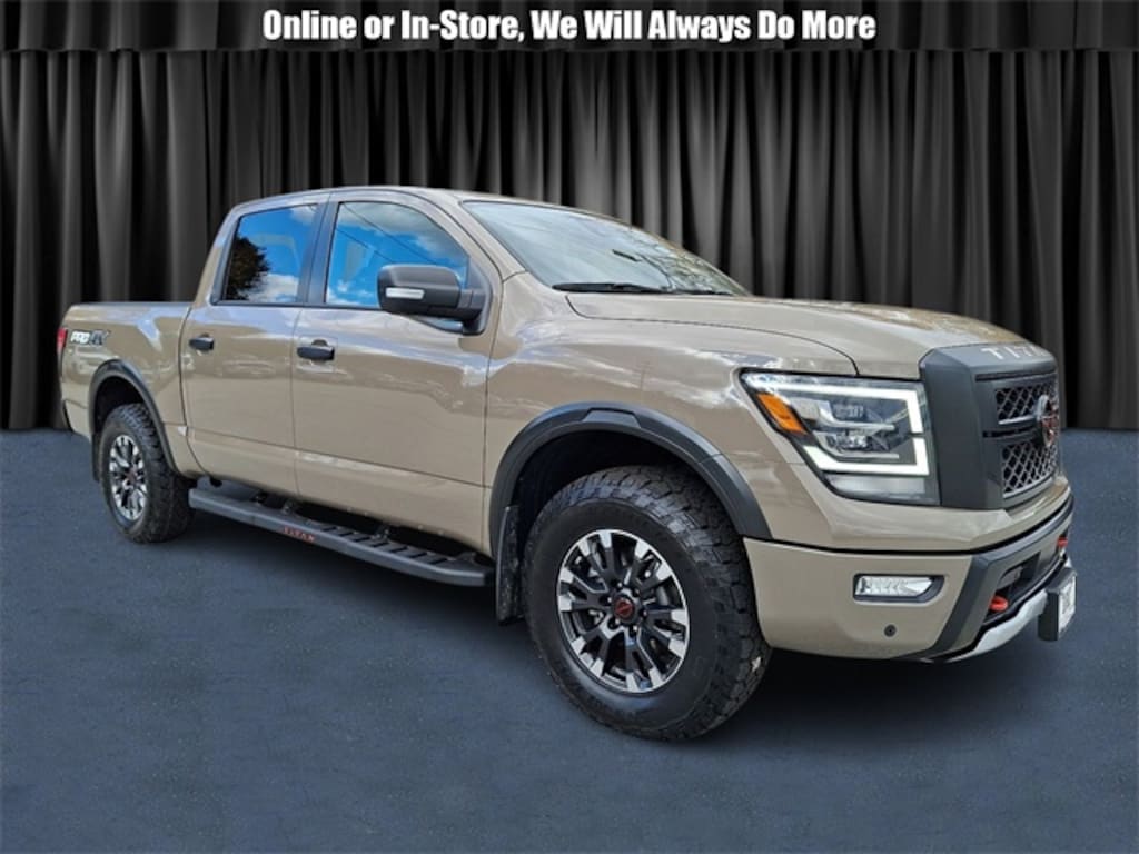 Used 2023 Nissan Titan PRO-4X Truck Crew Cab
