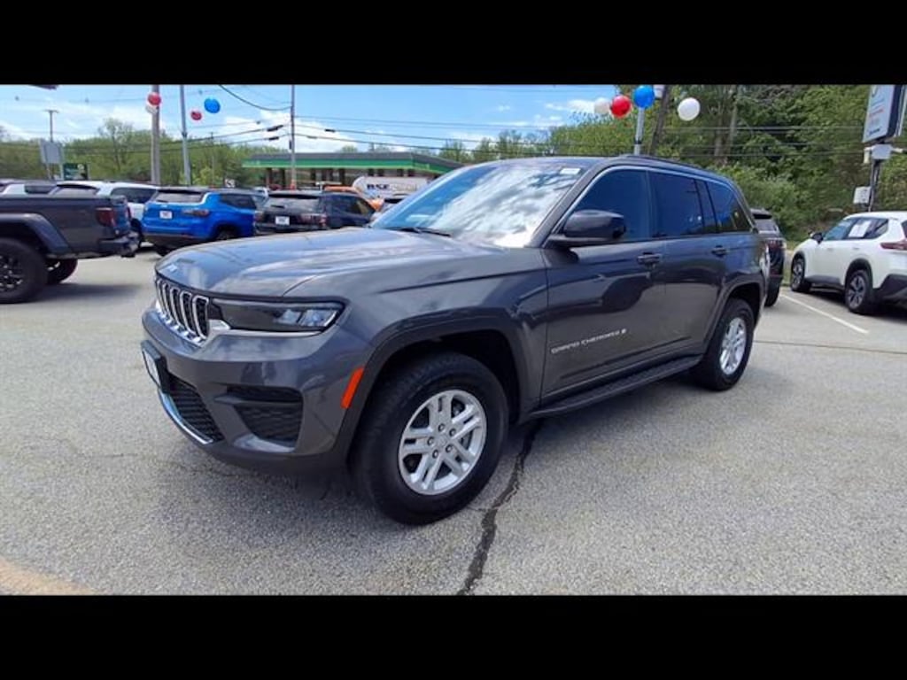 Certified 2024 Jeep Grand Cherokee Laredo SUV