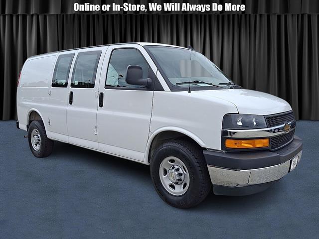 2025 Chevrolet Express Cargo Van