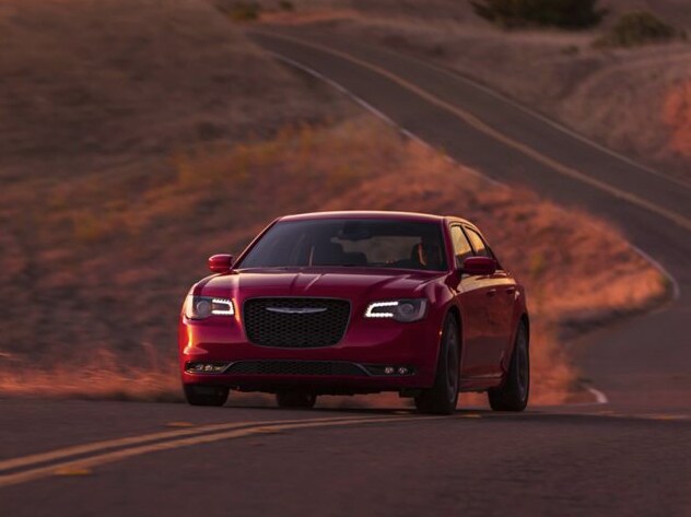 new chrysler 300 front