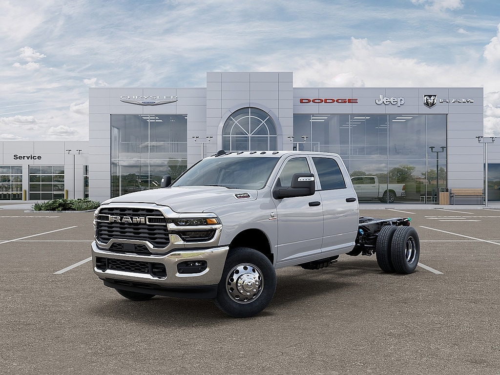 2026 RAM 3500 Chassis