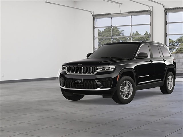 2025 Jeep Grand Cherokee LAREDO X 4X4