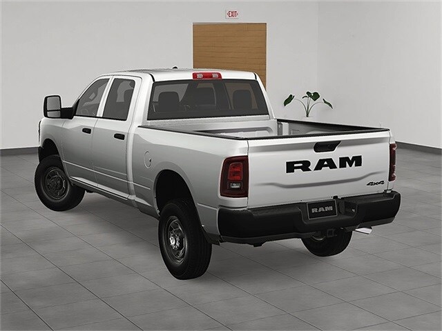 2025 Ram 2500 Tradesman photo 4