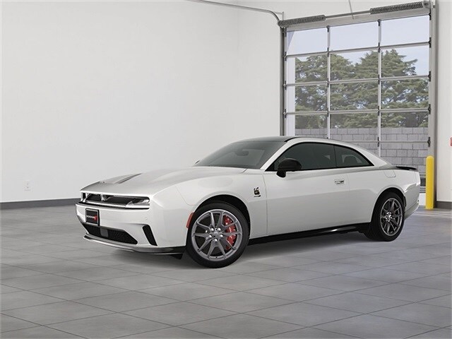 2024 Dodge Charger Daytona Scat Pack AWD photo 2