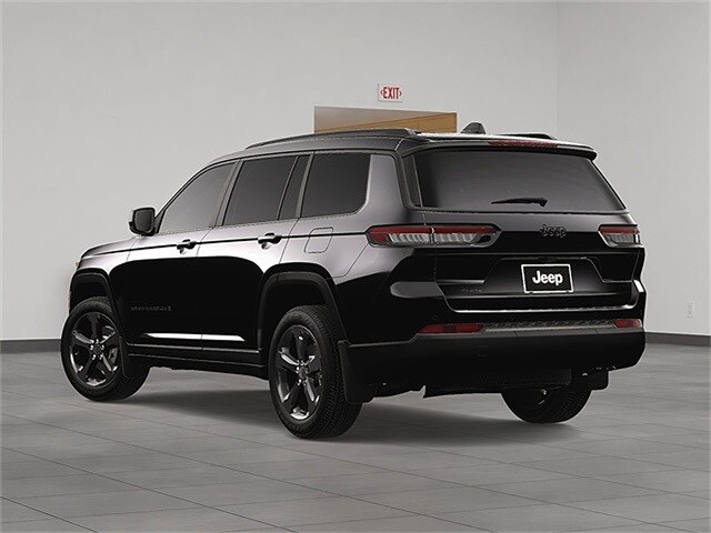 2025 Jeep Grand Cherokee Altitude photo 4