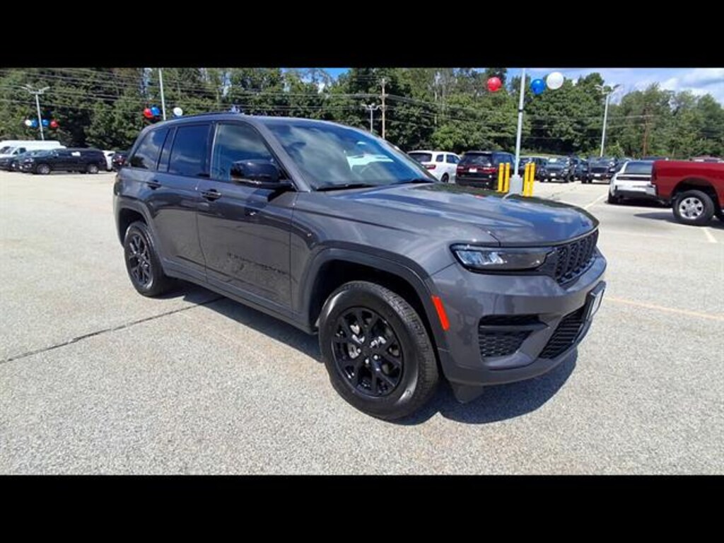 Used 2025 Jeep Grand Cherokee Altitude X SUV