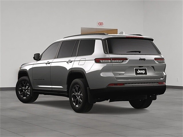 2025 Jeep Grand Cherokee Altitude photo 4