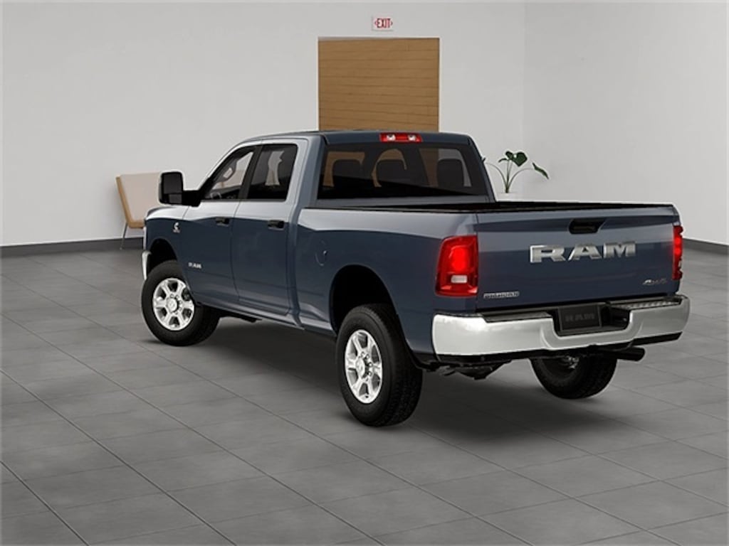 New 2026 Ram 2500 BIG HORN CREW CAB 4X4 6'4 BOX Pickup