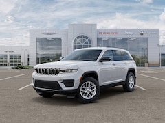 2026 Jeep Grand Cherokee Laredo 4x4 Sport Utility