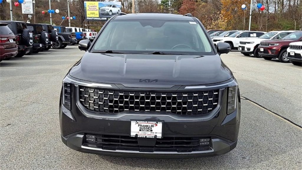 Used 2025 Kia Carnival SX Prestige Van Passenger Van