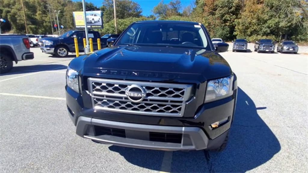 Used 2022 Nissan Frontier SV Truck Crew Cab