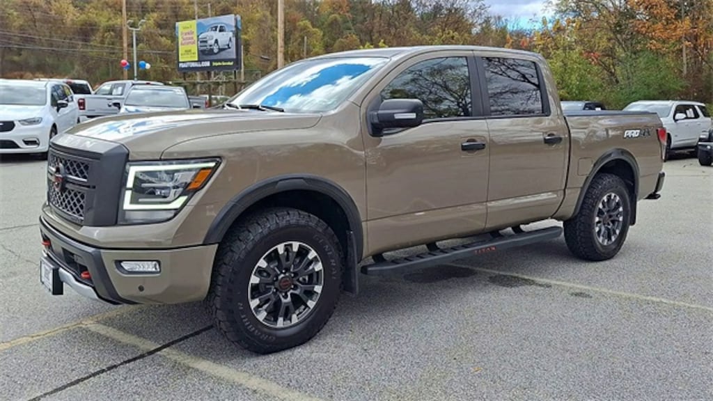 Used 2023 Nissan Titan PRO-4X Truck Crew Cab