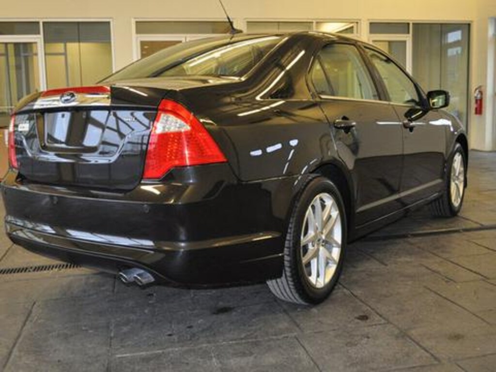 Used 2012 Ford Fusion  Sedan
