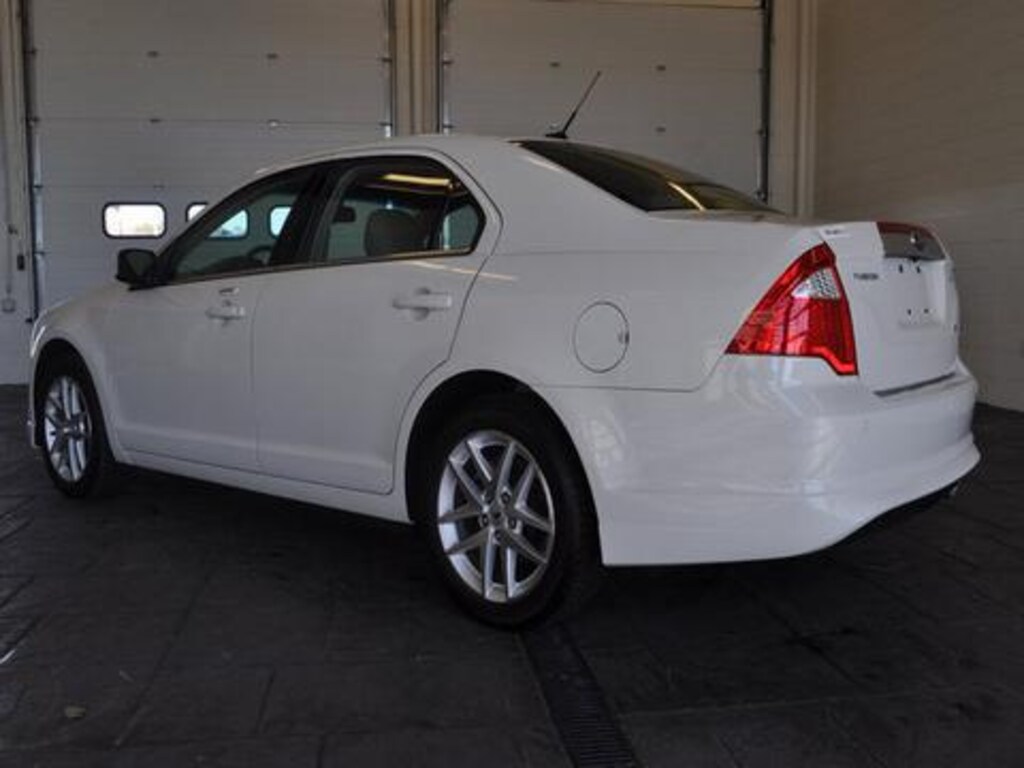 Used 2012 Ford Fusion  Sedan