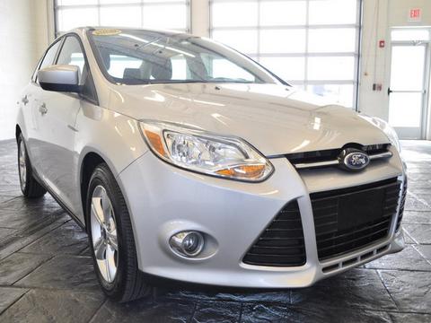 2012 Ford Focus SE's photo