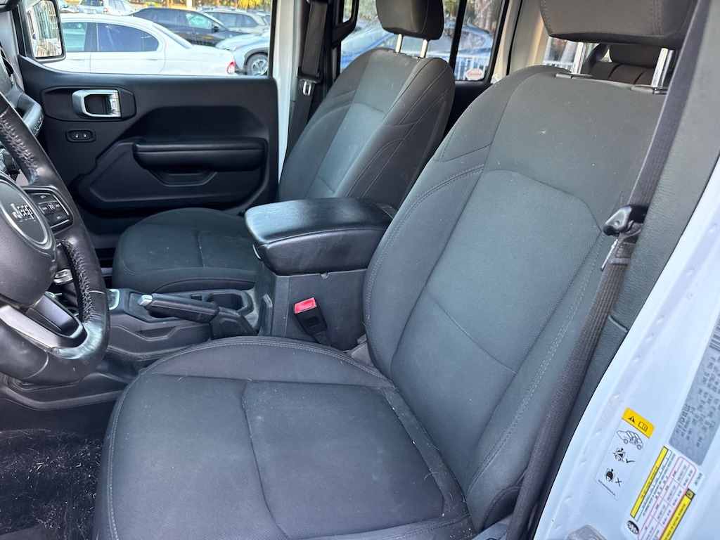 Used 2018 Jeep Wrangler Unlimited Sport S SUV