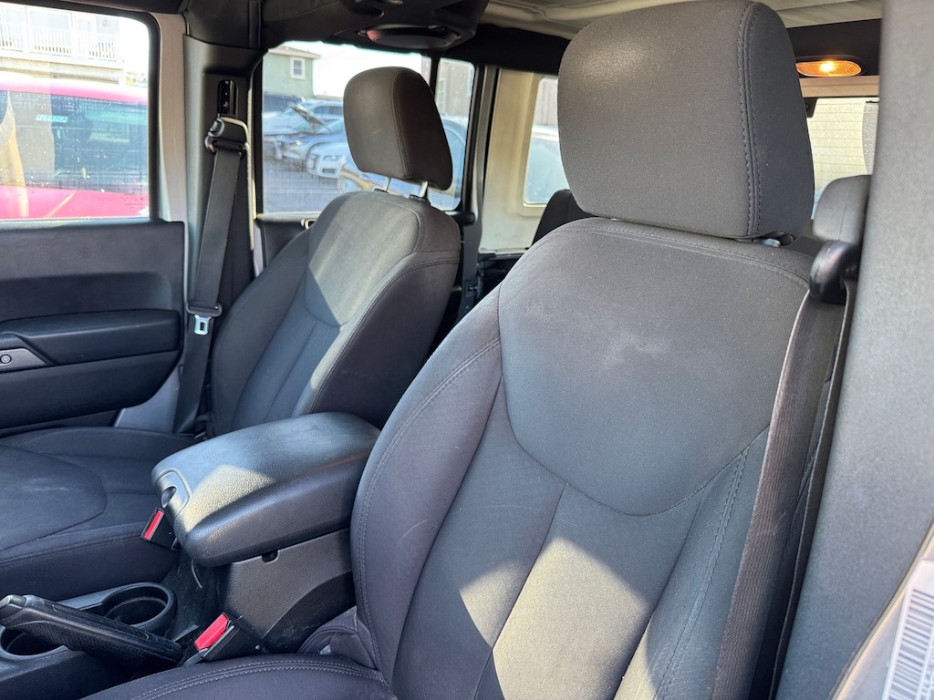 Used 2014 Jeep Wrangler Unlimited Sport SUV