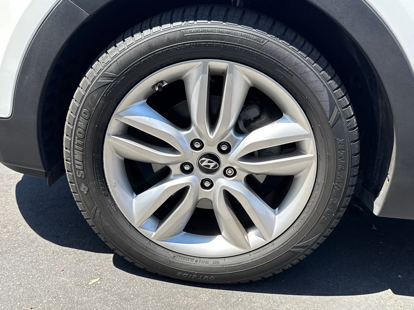 2015 Hyundai Santa Fe Sport 2.0T photo 2
