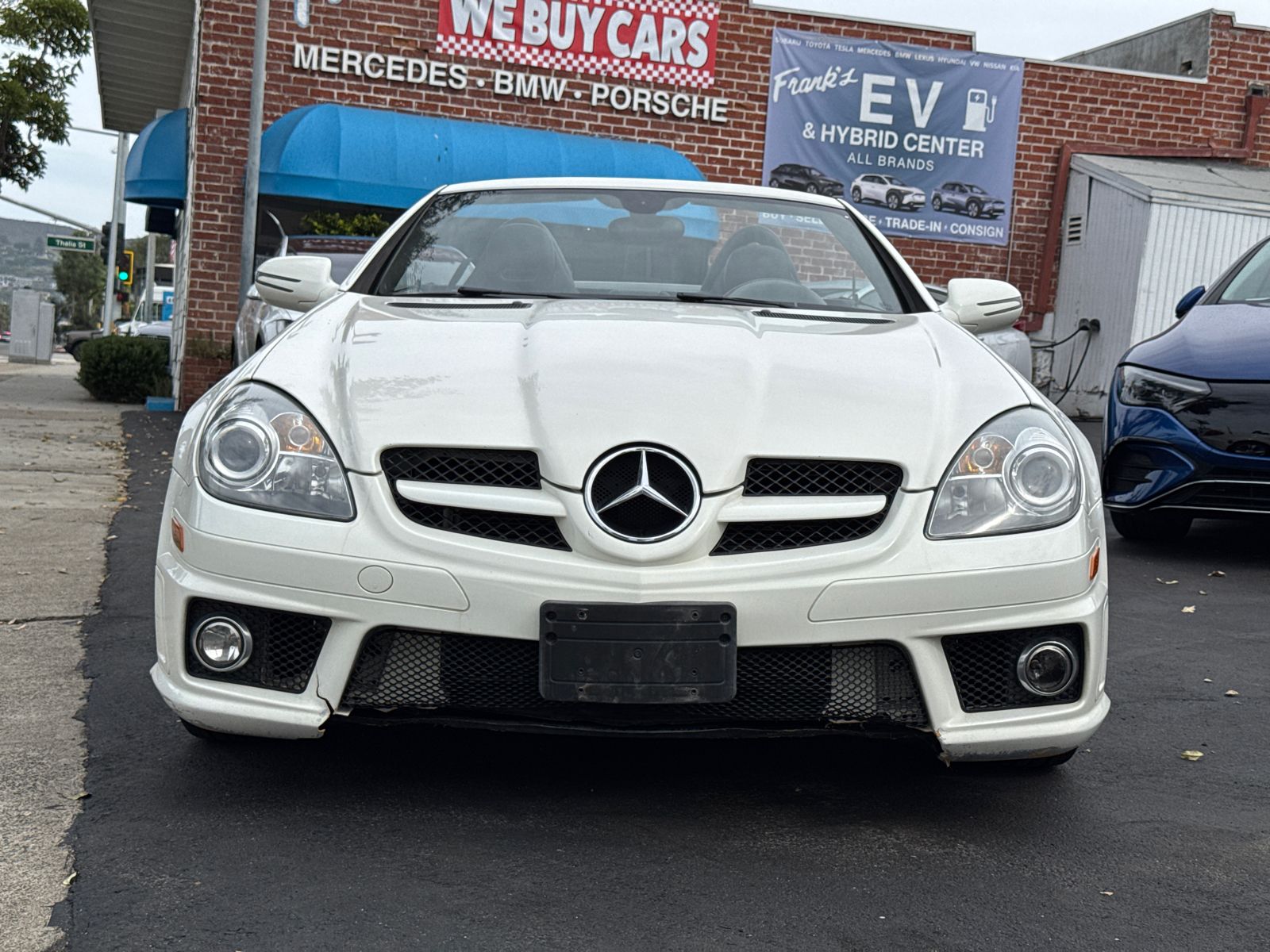 2011 Mercedes Benz SLK 300 photo 3