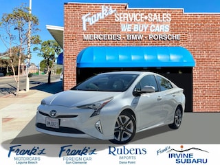 2016 Toyota Prius Three Touring Hatchback