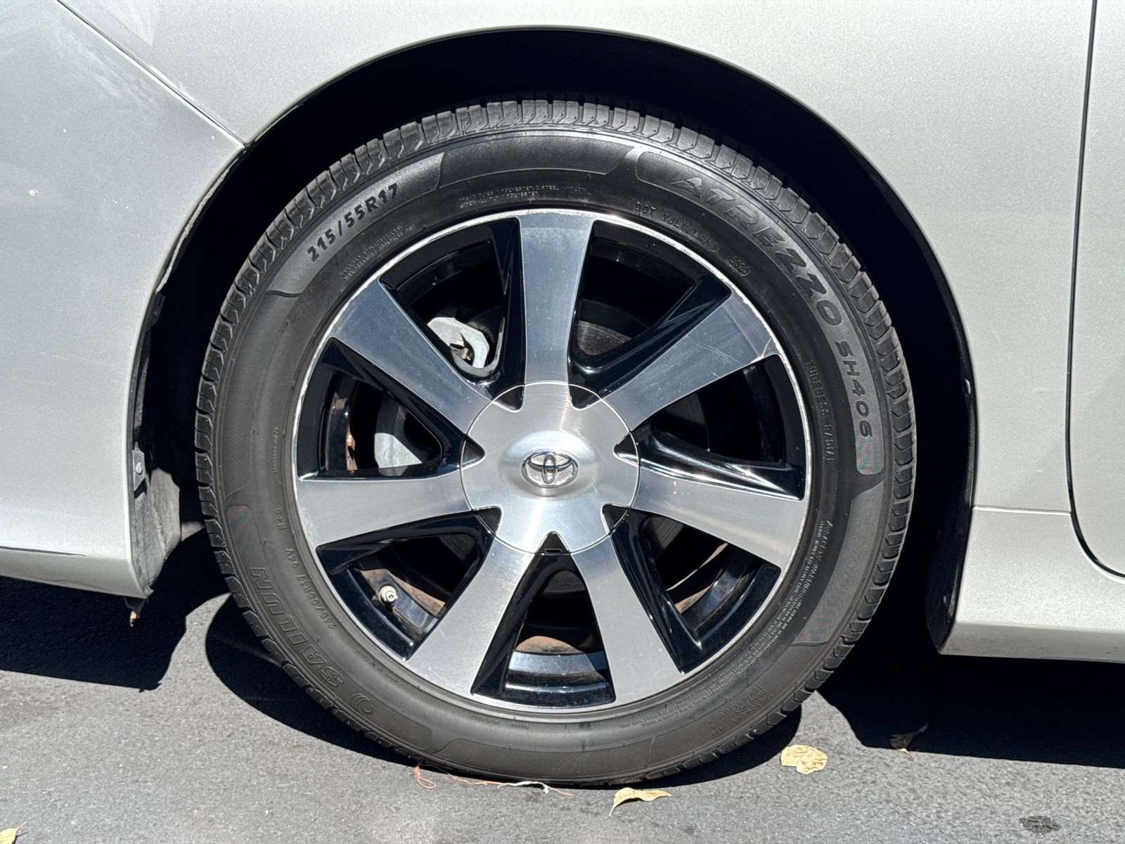 2017 Toyota Mirai Base photo 4