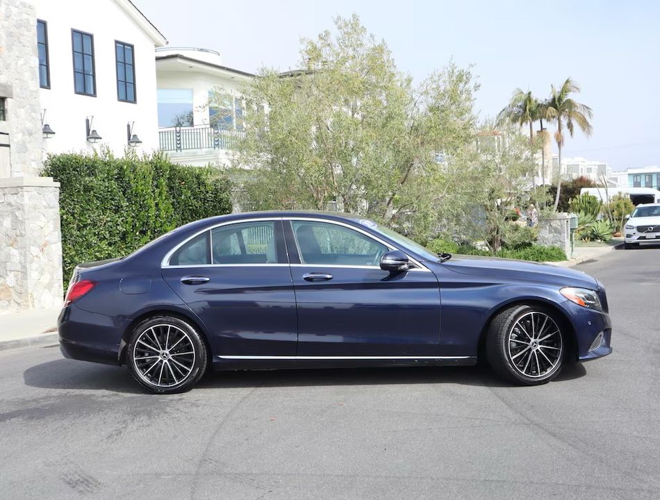 2020 Mercedes Benz C 300 photo 3