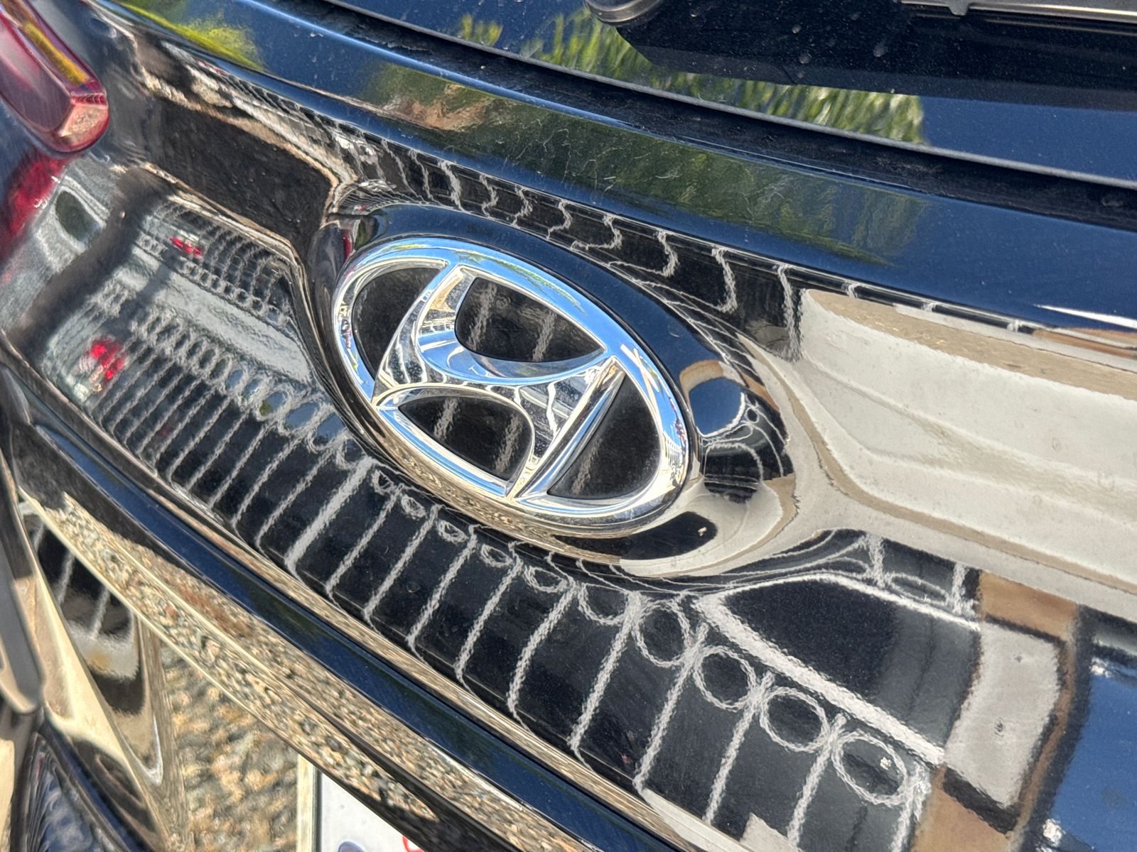 2021 Hyundai Kona SEL photo 3