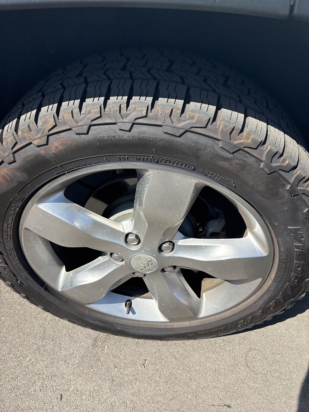 Used 2013 Jeep Grand Cherokee Overland SUV