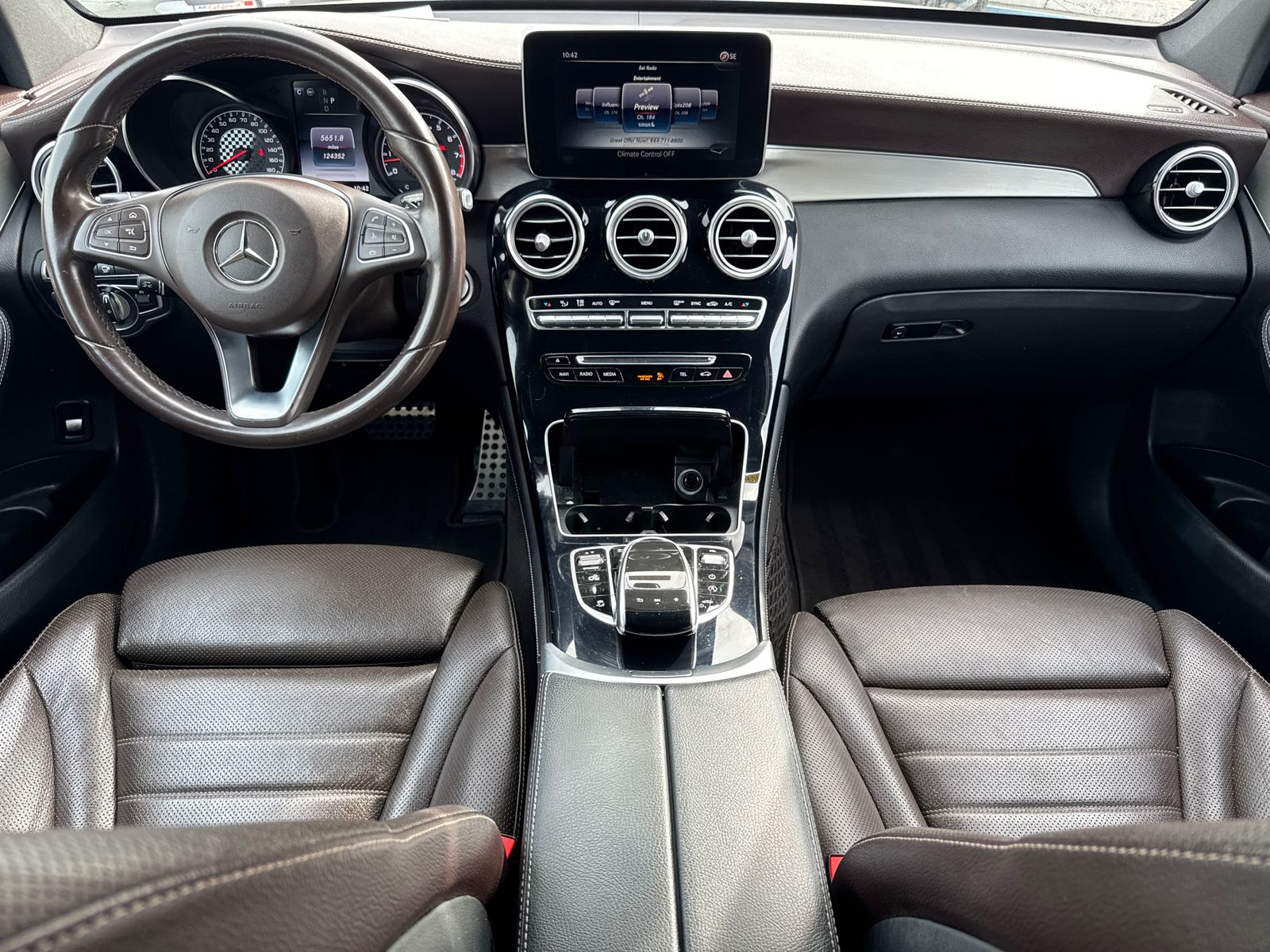 2018 Mercedes-Benz GLC AMG GLC43 - Photo 12