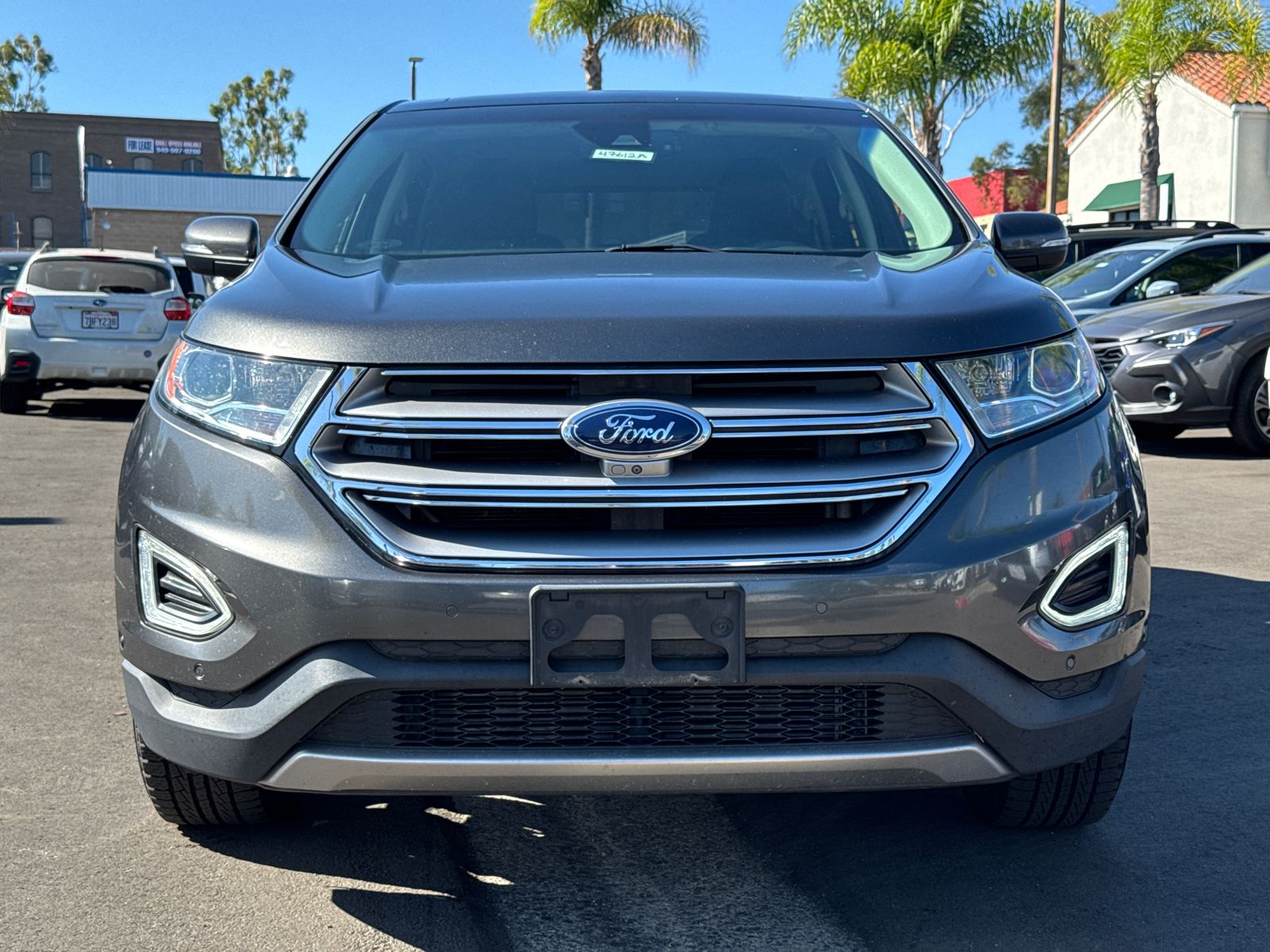 2016 Ford Edge Titanium photo 3