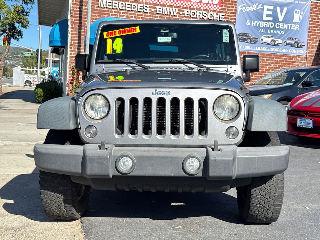 Used 2014 Jeep Wrangler Unlimited Sport SUV