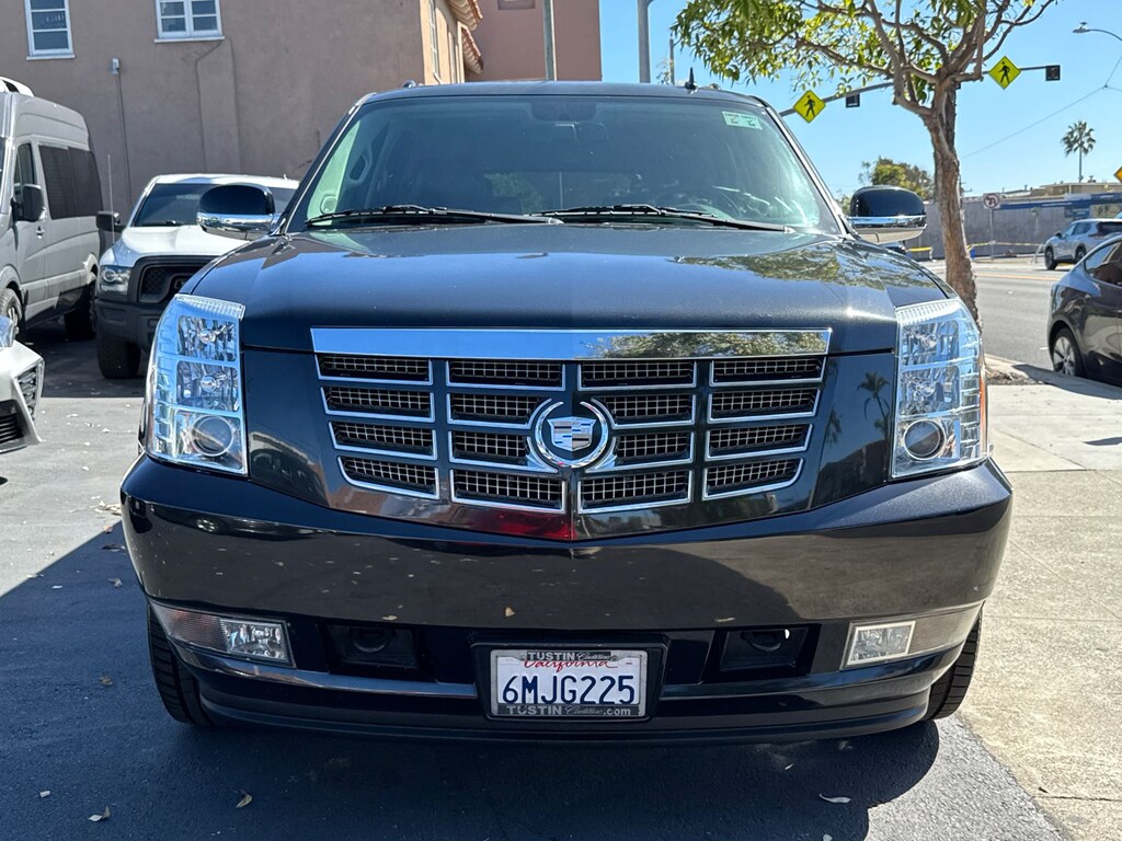Used 2010 Cadillac Escalade ESV Premium SUV